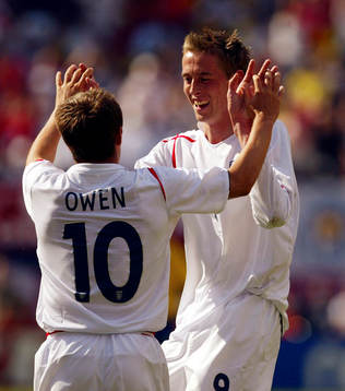 Michael Owen och Peter Crouch