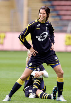 Lotta Schelin, Sverige