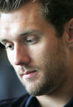 Presskonferens, Andreas Isaksson