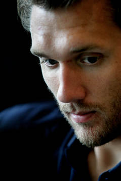 Andreas Isaksson, Sverige
