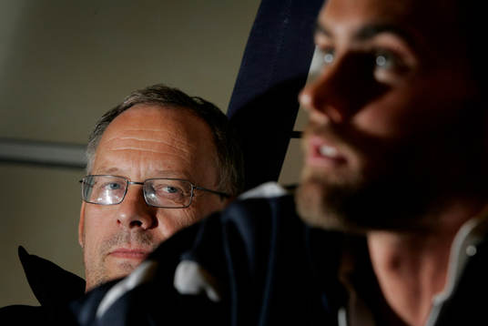Olof Mellberg och Lars Lagerbäck förbundskapten, Sverige