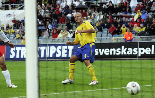 Fredrik Ljungberg, Sverige gör 5-0