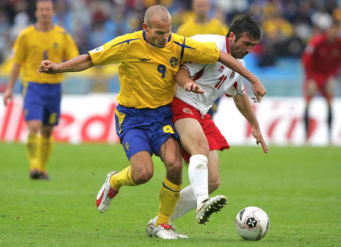 Fredrik Ljungberg och George Mallia, Malta