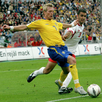 Christian Wilhelmsson, Sverige gör 3-0 målet. Adrian