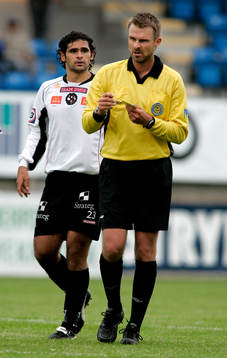 Michael Lerjéus, domare och Ricardo Costa, Örebro