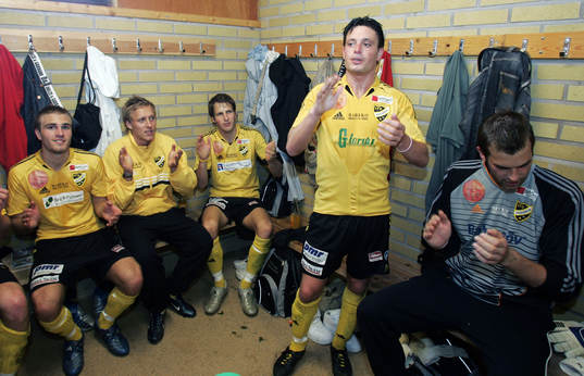 IFK-visan i omklädningsrummet. Omklädningsrum