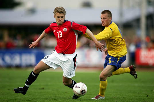 Sebastian Larsson, Sverige och Steffen Hagen, Norge