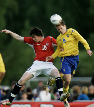 Jesper Mathisen och Jon Jönsson. Nickduell
