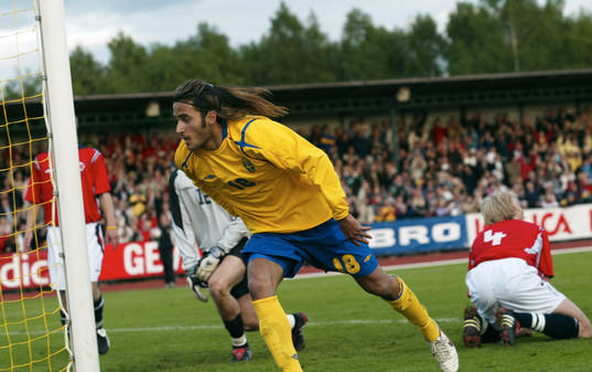 2-1, Erkan Zengin har fått Norge på knä och avgjort