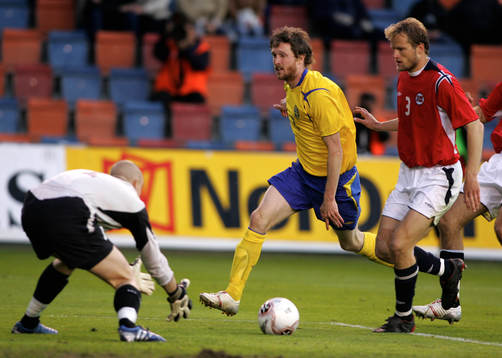 Mikael Nilsson, Sverige