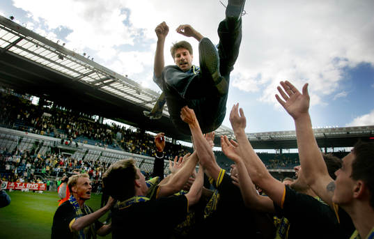 Bröndby vann danska ligan, Michael Laudrup (tränare)