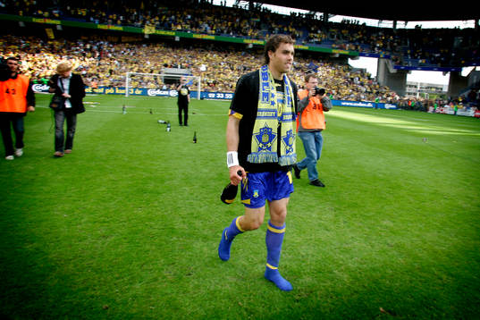 Johan Elmander (jubel) blev dansk mästare med Bröndby