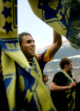 Johan Elmander (jubel) blev dansk mästare med Bröndby
