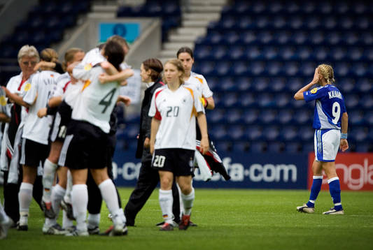 4-1 Laura Kalmari, depp. Tyskland, jubel