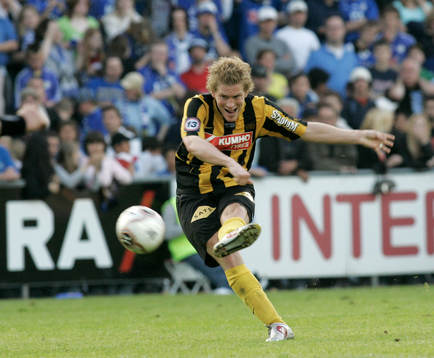 Eirik Dybendal, Häcken, vänsterinlägg. Inlägg