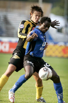 Mamadou Bah, Halmstad och Rikard Kapella-Karlsson, Häcken