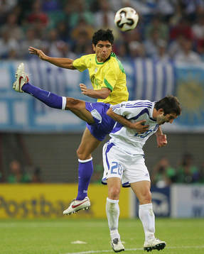 Renato, Brasilien och och Georgios Karagounis, Grekland