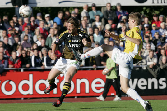 Mats Rubarth får en spark i ansiktet