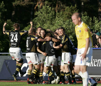 0-1, AIK jublar, Falkenberg deppar