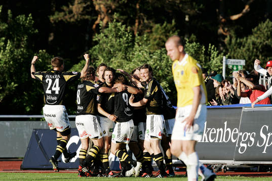 Jubel, AIk och depp, Falkenberg