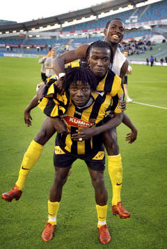 Jimmy Dixon, Dioh Williams och Dulee Johnson, Häcken