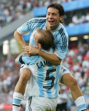Luciano Galetti och Esteban Cambiasso, Argentina, jubel