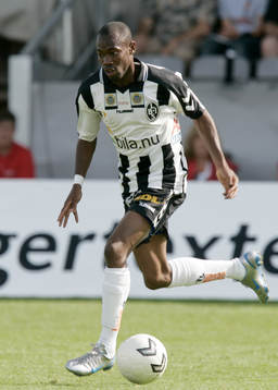 Kingsley Amuneke, Landskrona