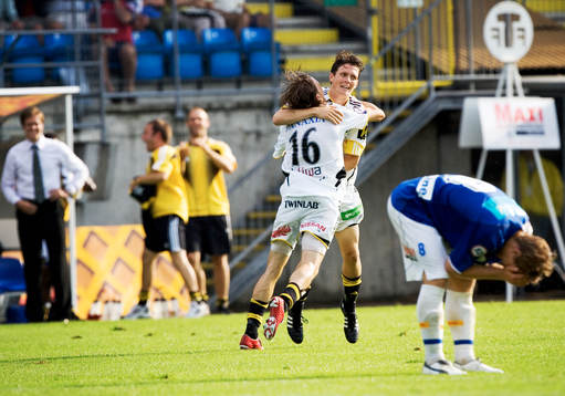 1-3 , jubel med Mattias Moström AIK:s tvåmålsskytt