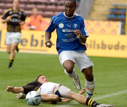 Stephen Ademolu, Trelleborg och Mattias Moström, AIK