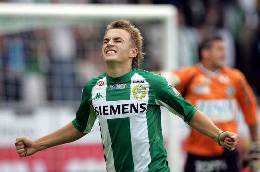Bläddra bland fler bilder av Fotboll