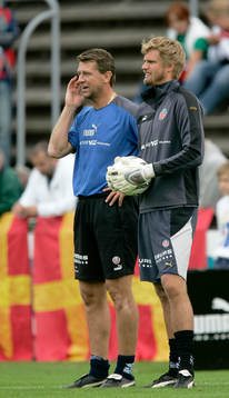 Sven Andersson, målvaktstränre och Oskar Berglund,
