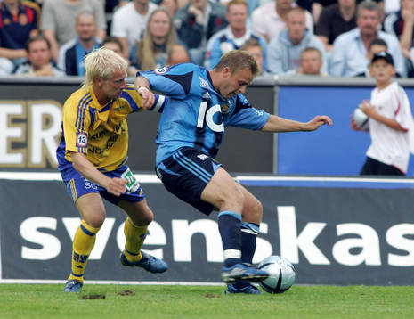 Bläddra bland fler bilder av Fotboll