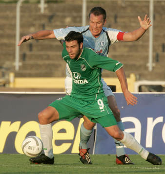 Patrik Andersson mot Roberto Colautti