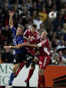 Peter Larsson mot Marcus Berg och Håkan Mild