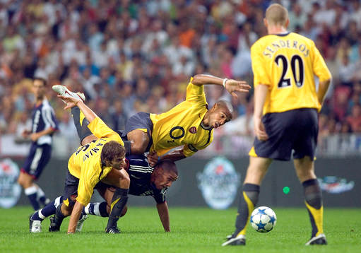 Ajax - Arsenal: Thierry Henry, Arsenal