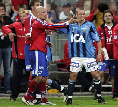 Mattias Jonson har sparkat ner en HIF-are och det blir