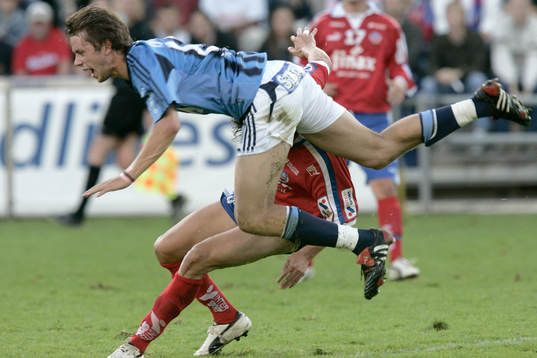 Kari Arnason får en flygtur