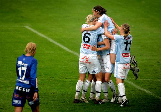 Malmö - Linköping: Therese Lundin, Malmö, har gjort 2-1,