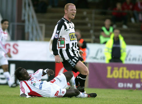 Jörgen Pettersson, och Landskrona besegrade Irahim Atiku,