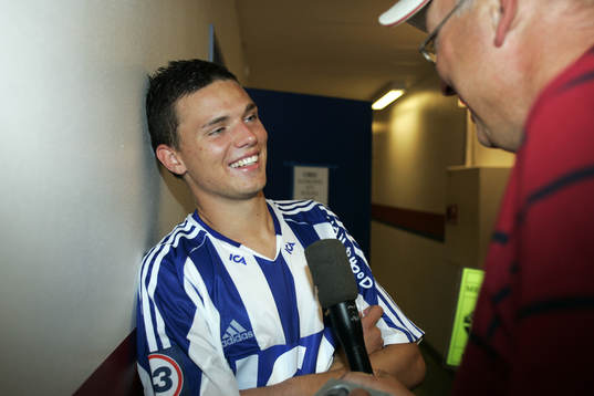 Hjälten Marcus Berg, IFK Göteborg, radiointervjuas