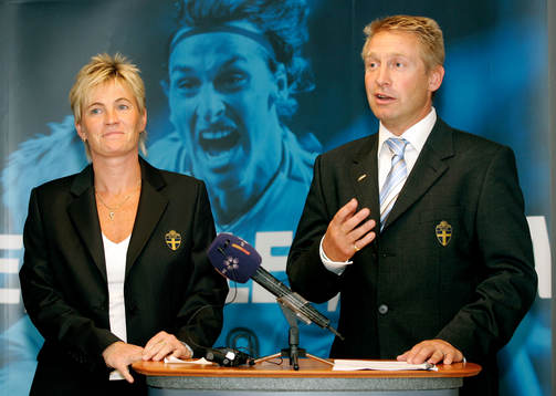 Bläddra bland fler bilder av Fotboll