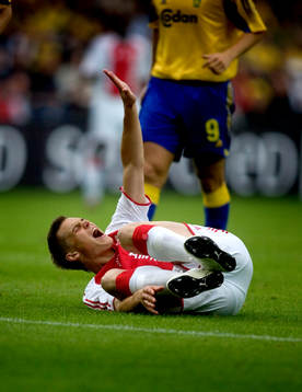 Bröndby - Ajax: Markus Rosenberg, Ajax. skada, ont,