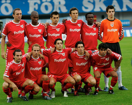 Fotboll, Champions League, Thun, lagbild, startelva