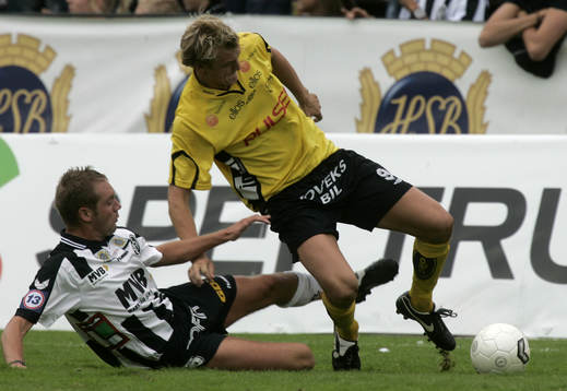 Morten Avnskjold stoppar Mathias Svensson