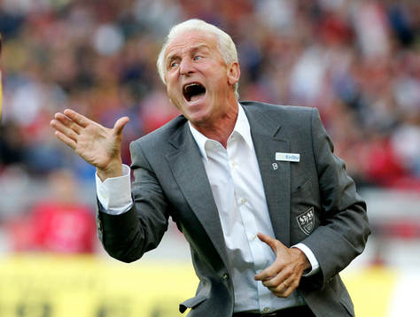 Giovani Trapattoni, tränare, Stuttgart