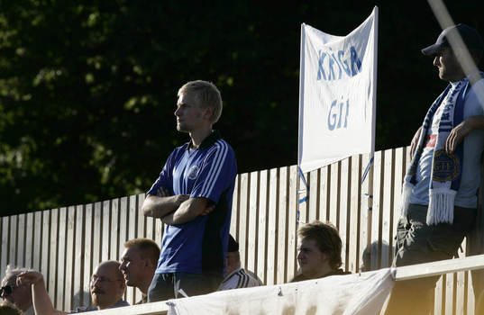 Kriga GIF! Inga muntra Sundsvalls-supportrar i Halmstad