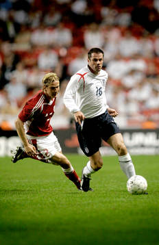 Jamie Carragher, England och Christian Poulsen, Danmark