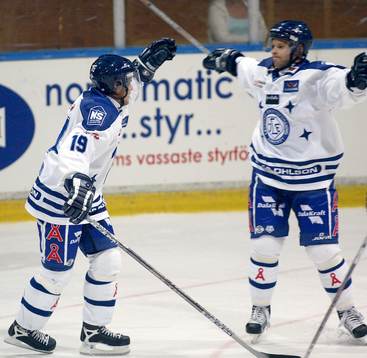 Magnus Hedlund avgör i sudden-death med 5-4 målet