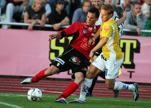 Mjällbys Peter Hiir Salakka