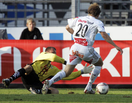 Straff, Conny Johansson fäller Daniel Westlin och det blir